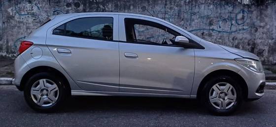 CHEVROLET ONIX 1.0 MPFI LT 8V FLEX 4P MANUAL CHEVROLET ONIX 1.0 MPFI LT 8V FLEX 4P MANUAL